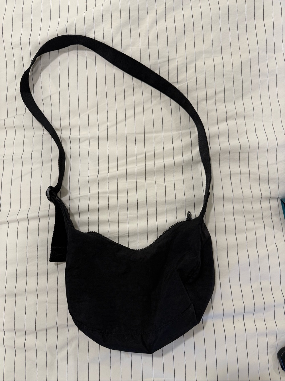 Mini Crescent Baggu